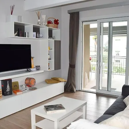 Apartment Bella *