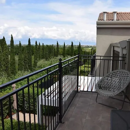 Bella Apartment