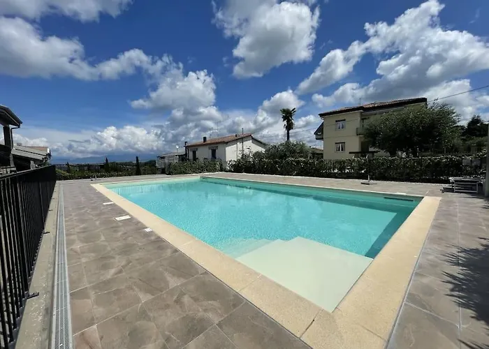 Апартаменты Bella Пескьера-дель-Гарда